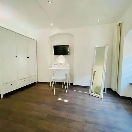 Apartment Joy George Enescu 5 *